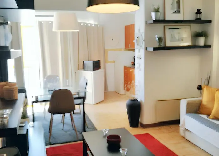 Charming In With Pool Apartment *