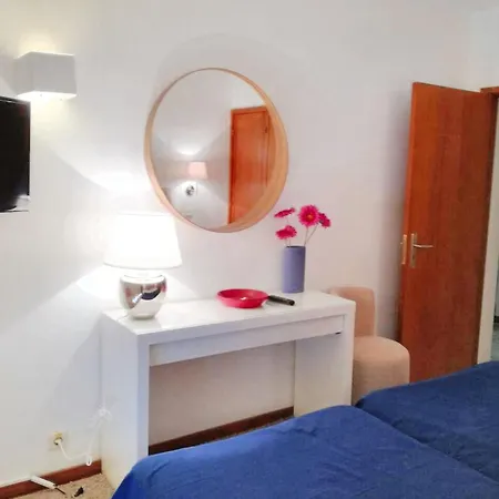 Charming In With Pool Apartament